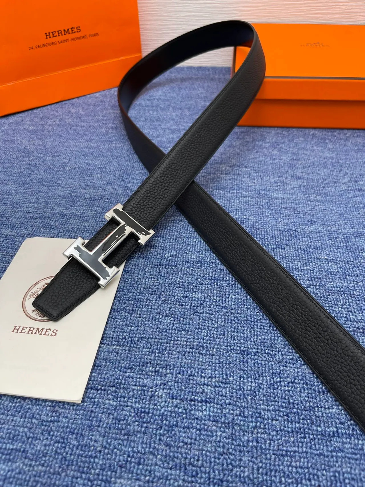 Hermès H Belt حزام جلد أسود حبيبي إبزيم ذهبي حزام جلد 3