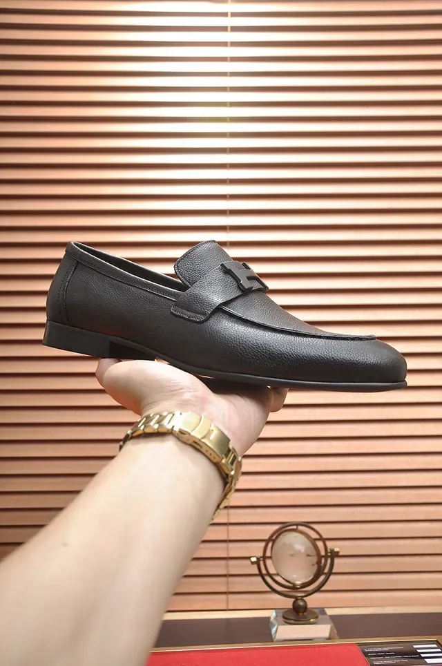 Hermès Oran काली पेब्ल्ड लेदर H-Buckle लोफर 4