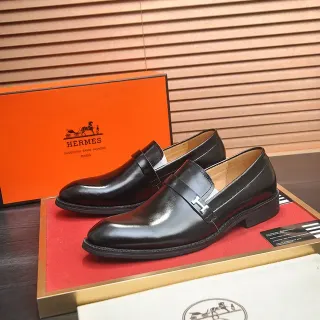 Hermès Oran 黑色皮革一脚蹬乐福鞋
