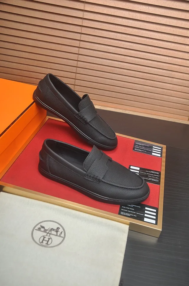 Hermès Oran Loafer Black Pebbled Leather Slip-On Loafers 6