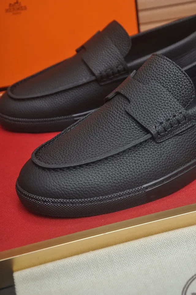 Hermès Oran Loafer Black Pebbled Leather Slip-On Loafers 8