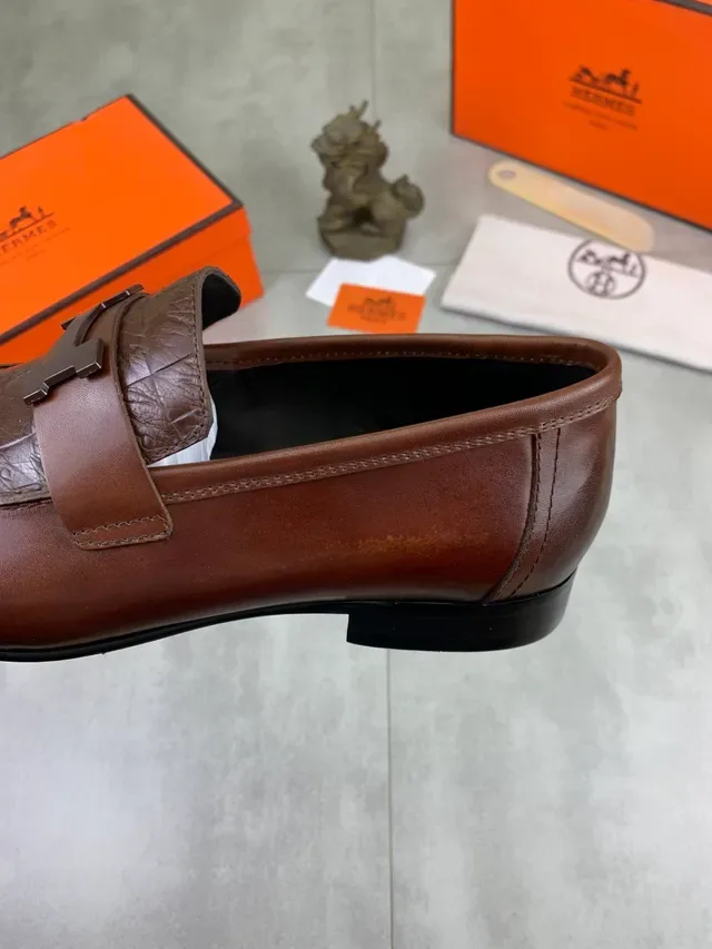 Hermès Oran Loafer Marron Cuir Embossé Crocodile 4