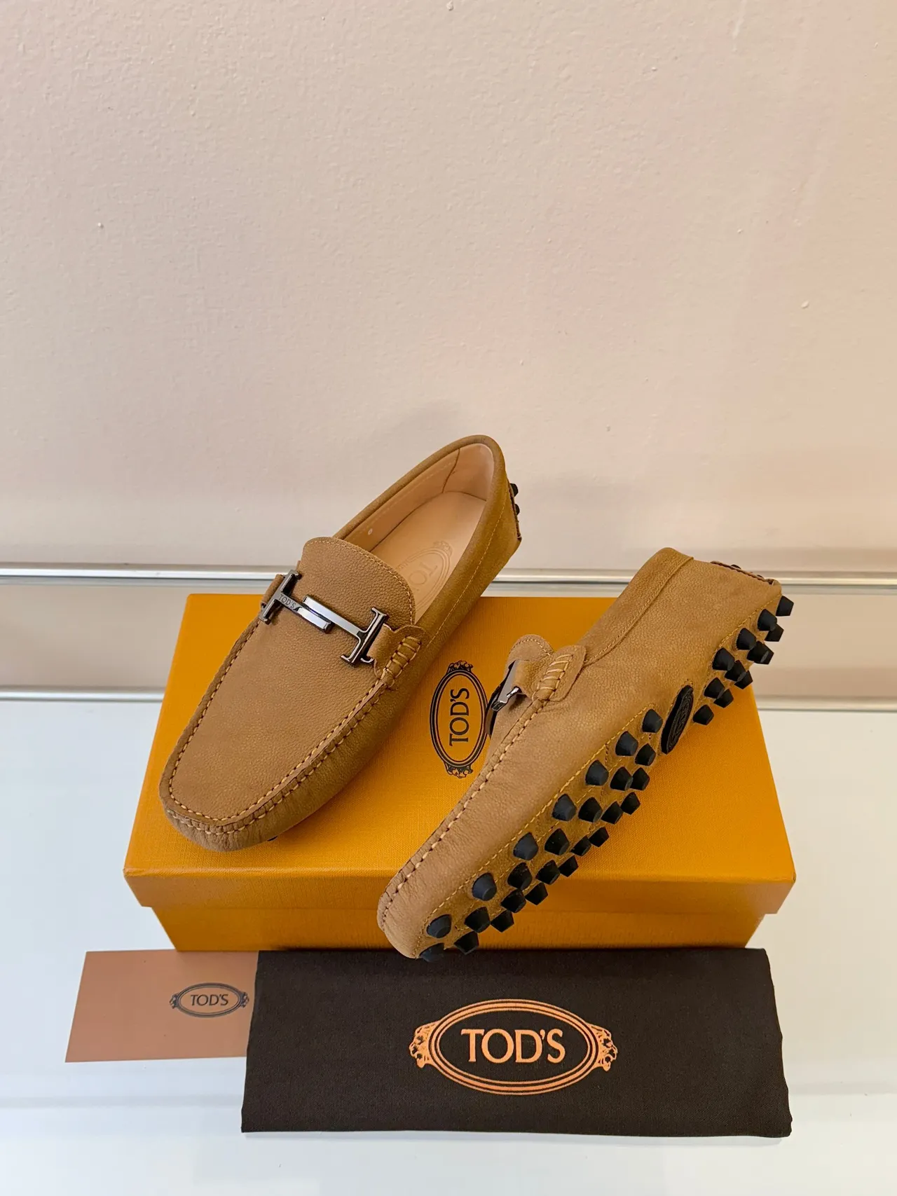 Hermès Oran لوفر بني جلد مقصوص ه-بار هاردوير لوفر 2