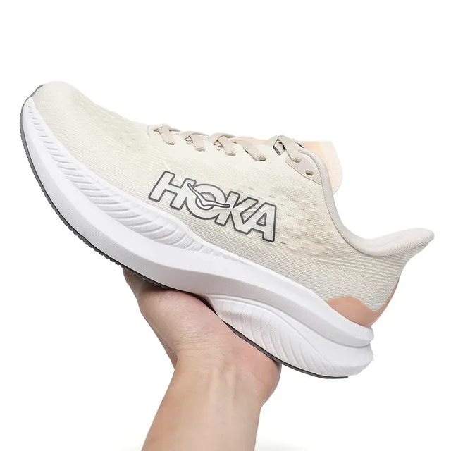 Hoka Mach 6 Beige Rosa Superior de Tejido Ingenieril Suela Media Esculpida Blanca Zapatillas de Running 6
