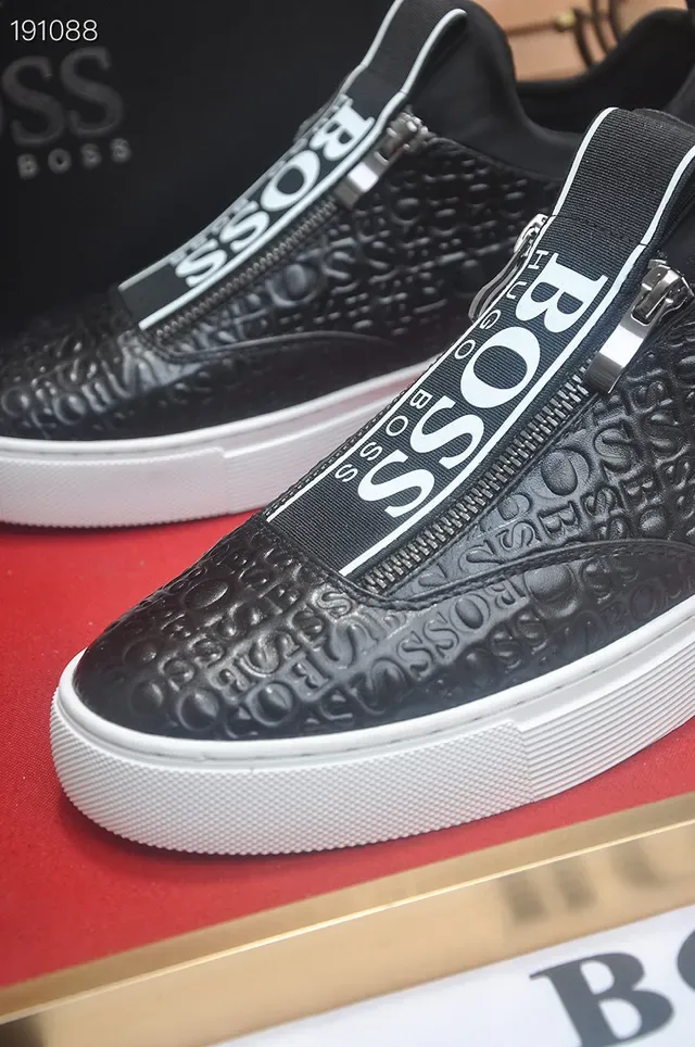 Hugo Boss Black White Laceless Slip-On Embossed Leather Upper Lifestyle Sneakers 4