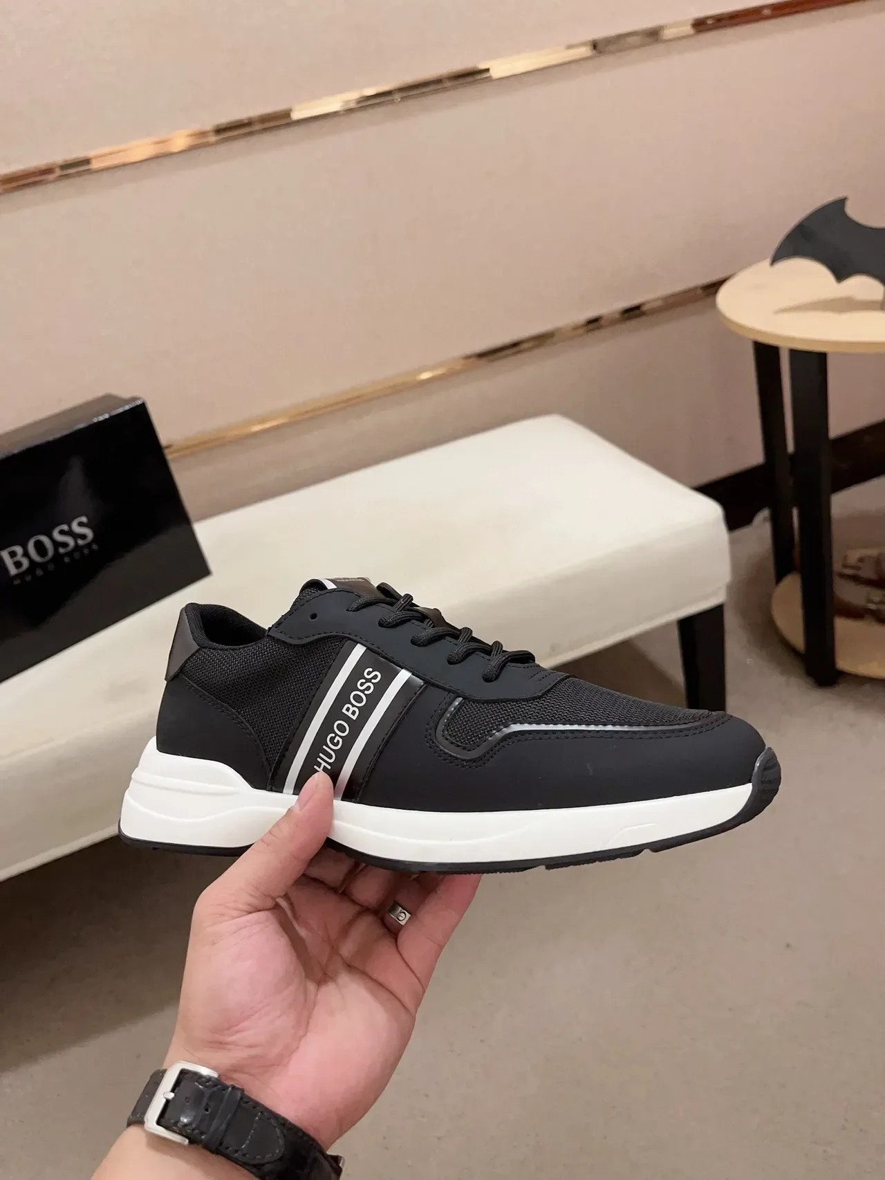 Hugo Boss কালো সাদা মেশ এবং সিন্থেটিক আপার লেয়ার্ড প্ল্যাটফর্ম সোল লাইফস্টাইল স্নিকার্স 4
