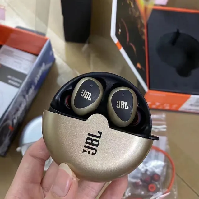 JBL C330TWS 银黑双色金属质感圆形充电盒 TWS 耳机 6