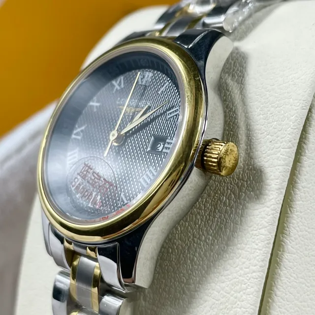 Longines काला सोना दो टोन स्टेनलेस स्टील गिलोचे डायल क्वार्ट्ज घड़ी 4
