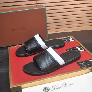 Loro Piana Sapatilha Croc-Embossed Preto e Branco