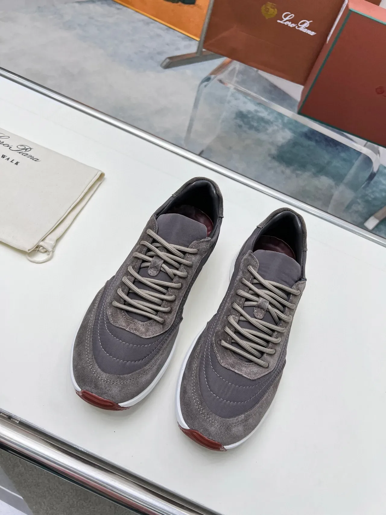 Loro Piana 灰色麂皮和尼龙生活方式运动鞋 4