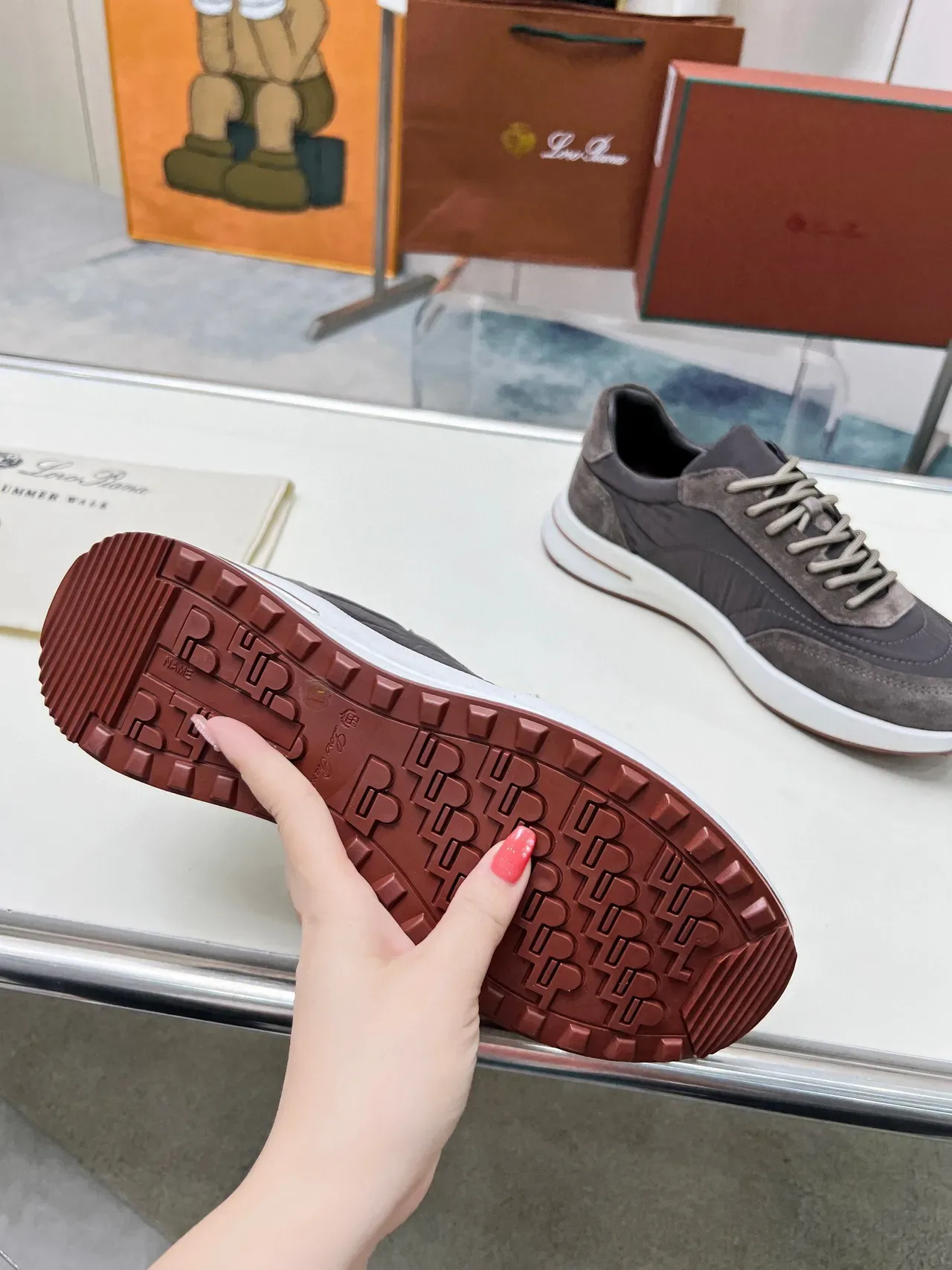 Loro Piana 灰色麂皮和尼龙生活方式运动鞋 8
