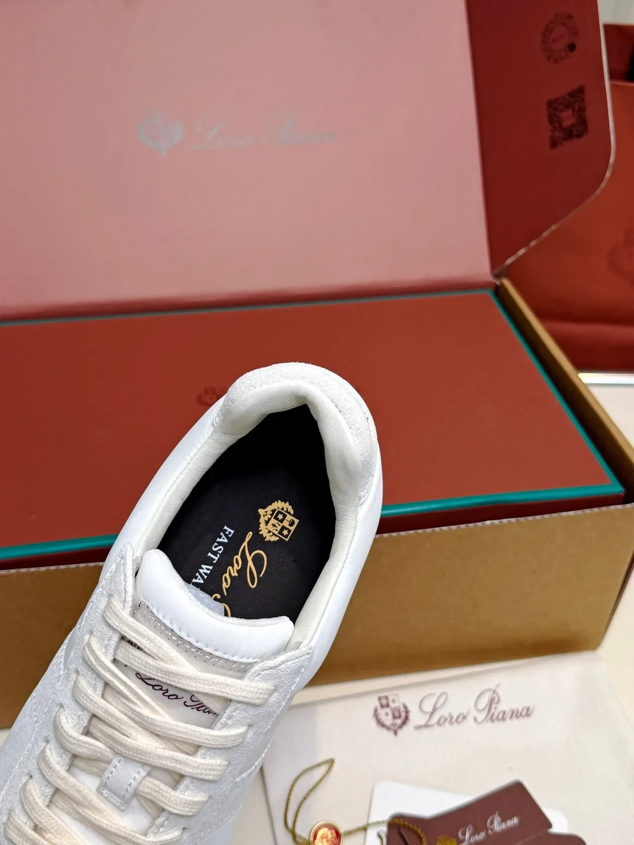 Loro Piana Daim Blanc Low-Top Lifestyle Baskets 3