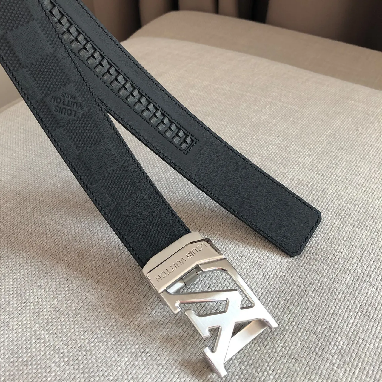 Louis Vuitton অটোমেটিক বেল্ট Damier Graphite চামড়া বেল্ট 5