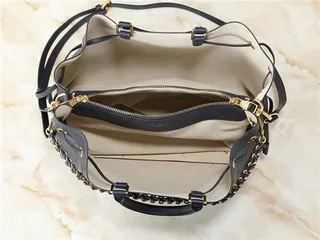 Louis Vuitton Sac seau à bandoulière en chaîne beige marron imprimé monogramme 20
