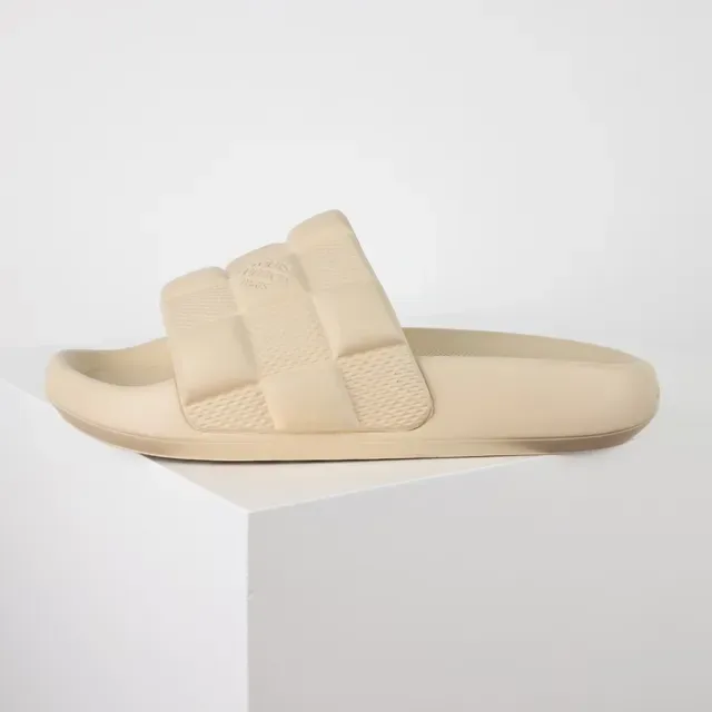 Louis Vuitton Beige Quilted Checkerboard Strap Molded Monochrome Sole Slippers 9