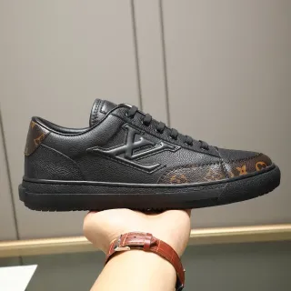 Louis Vuitton Sneakers Lifestyle Negro Marrón Logo Monogram Embossed Cuero y Lona Mixta