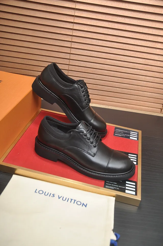 Louis Vuitton কালো ক্যাপ-টো অক্সফোর্ড জুতো 4
