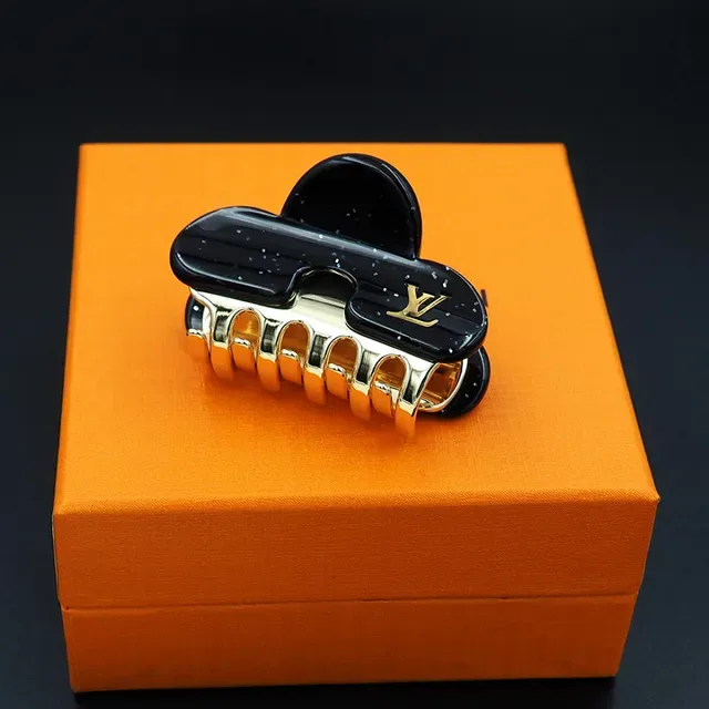 Louis Vuitton Joaillerie Résine et Métal Noir et Or Forme de Nuage 6