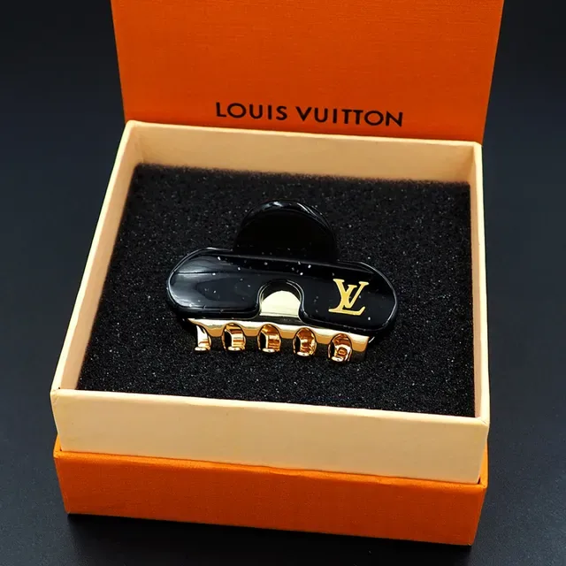 Louis Vuitton Joaillerie Résine et Métal Noir et Or Forme de Nuage 10