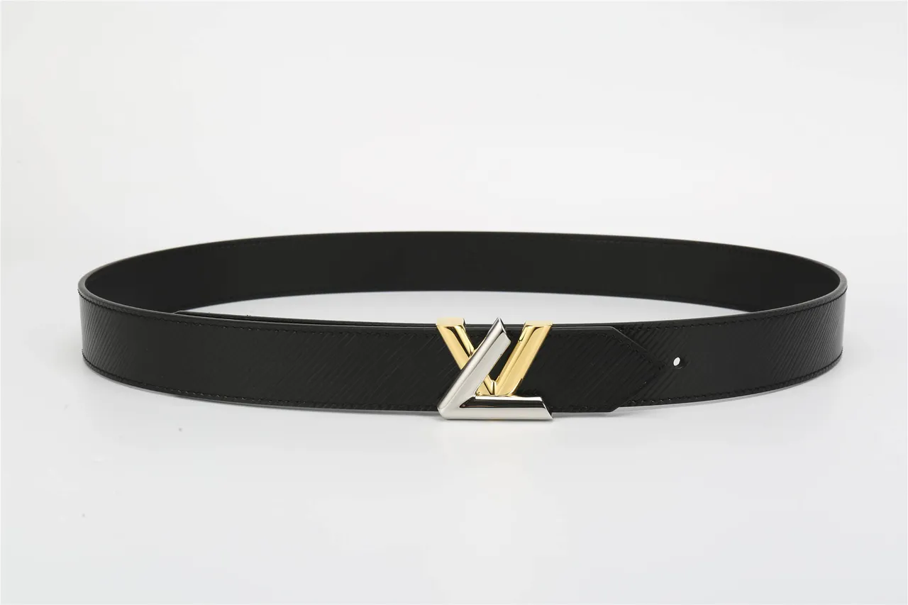 Louis Vuitton Black Gold Diagonal Epi-Grain Two-Tone LV Monogram Buckle Leather Belt 9