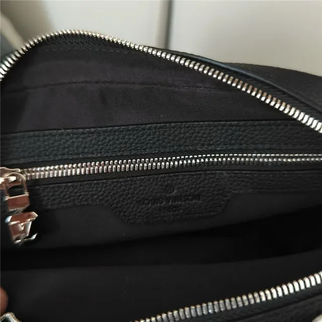 Louis Vuitton 黑色银色压花花纹皮革 LV 标志 手提包 2