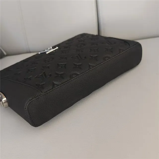 Louis Vuitton 黑色银色压花花纹皮革 LV 标志 手提包 6