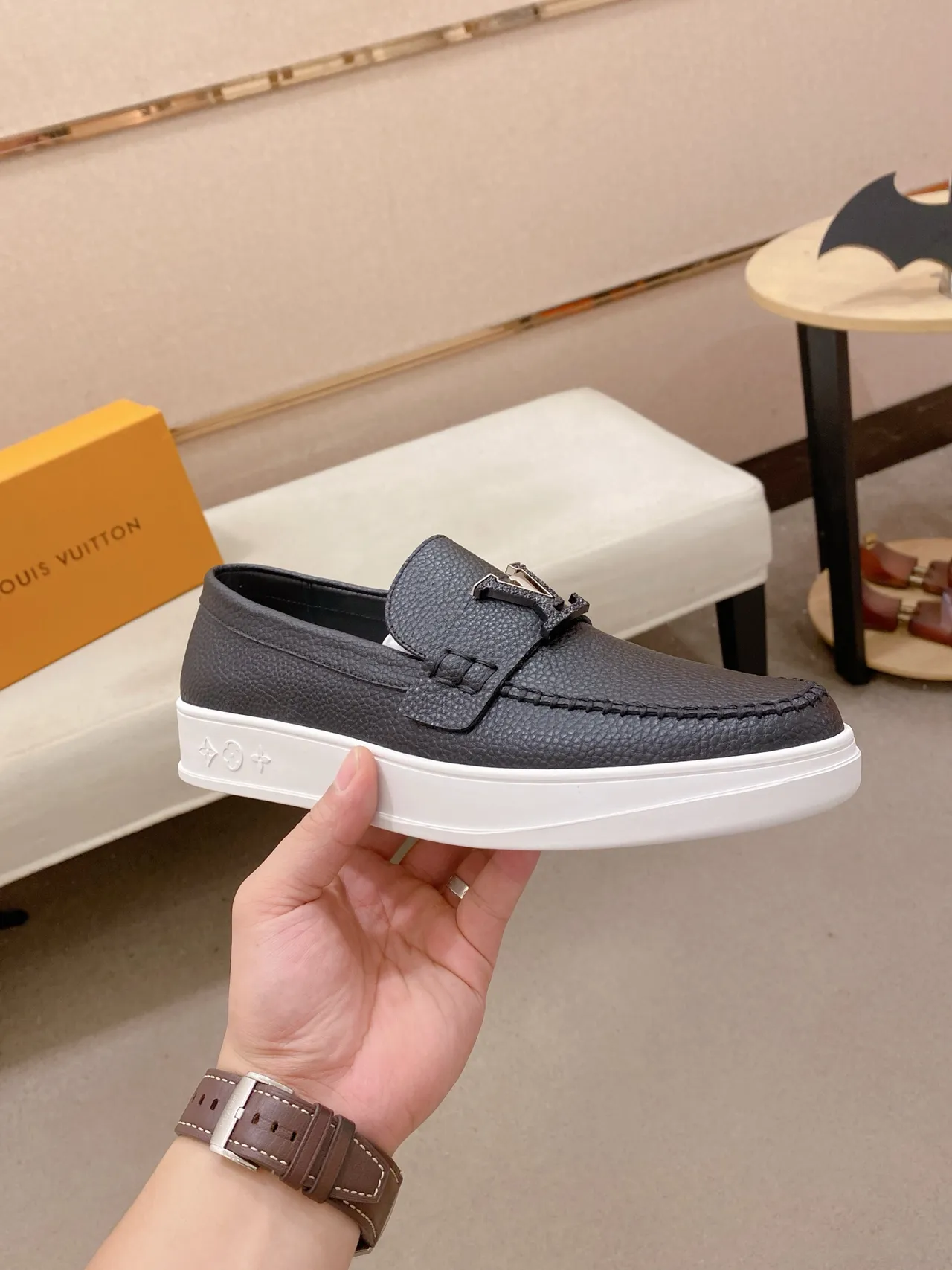 Louis Vuitton Black White Pebbled Leather Platform Sole Loafer 5
