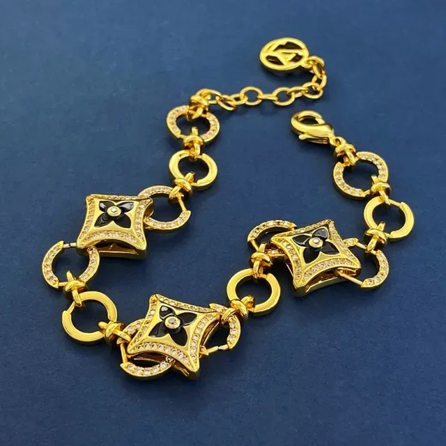 Louis Vuitton Blossom Quatrefoil Link Gold and Black Enamel Crystal Bracelet 4