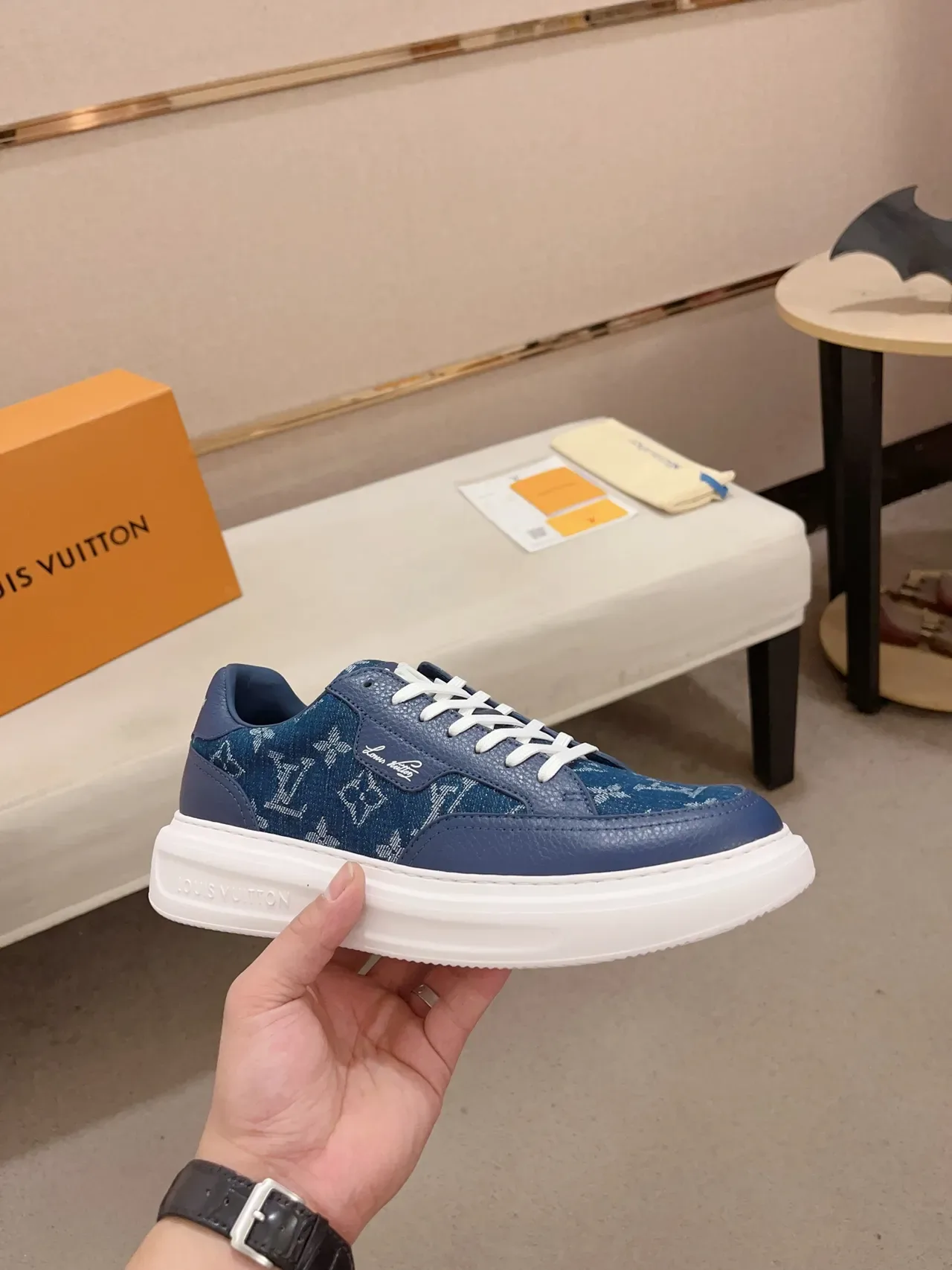 Louis Vuitton Sneakers Lifestyle Monogram Jacquard Suela Plataforma Parte Superior Bleu Blanc 4