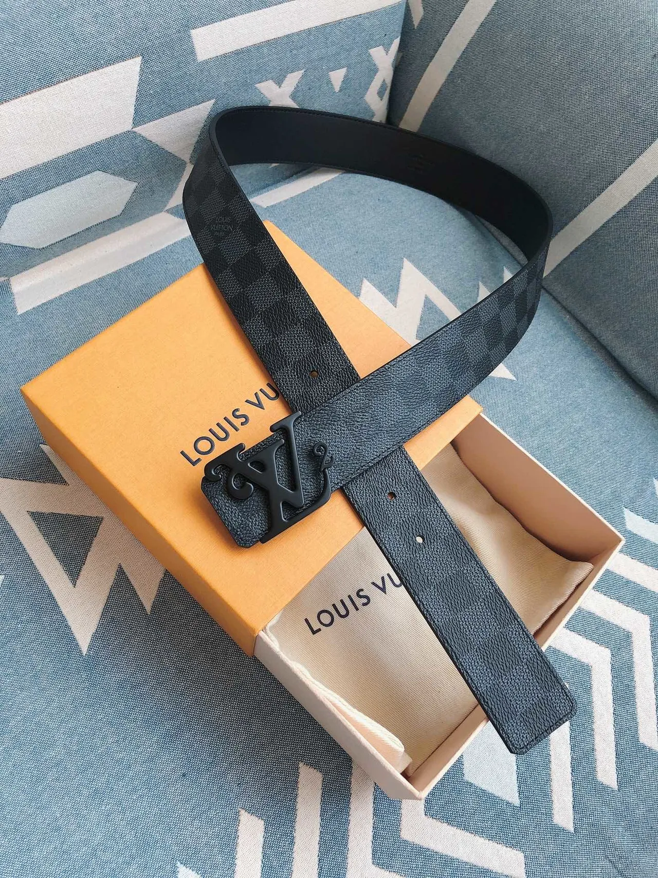 Louis Vuitton Damier Graphite Cinturón Azul Negro A Cuadros Esculpido Monograma Hebilla Cinturón de Cuero 3