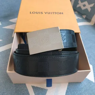 Louis Vuitton Damier Graphite 皮革腰带