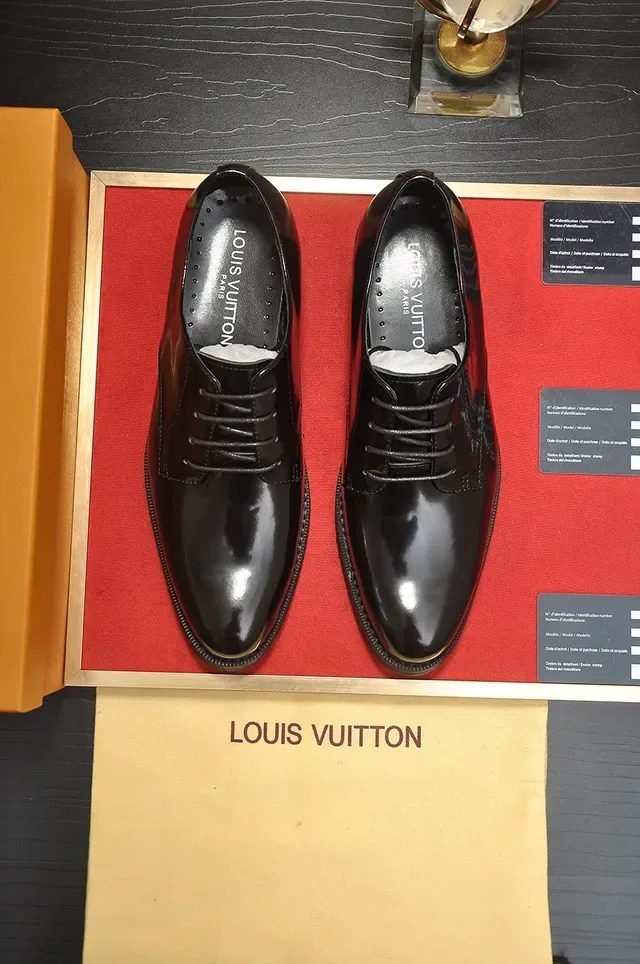 Louis Vuitton Glossy Black Cap Toe Oxford Shoes 5