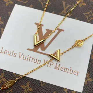 Louis Vuitton Collar con Cadena de Oro en Forma de V