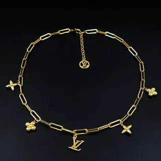 Colar Louis Vuitton Corrente Paperclip-Link em Ouro com Monograma LV