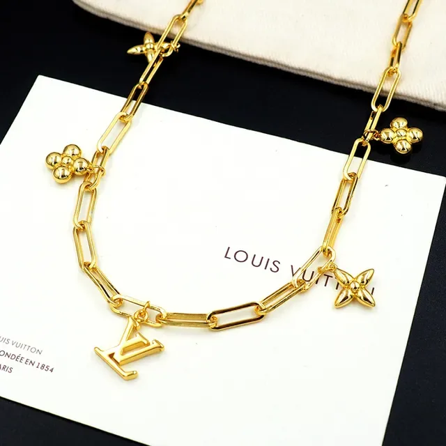 Louis Vuitton 金色纸夹链 LV 印花吊坠项链 4