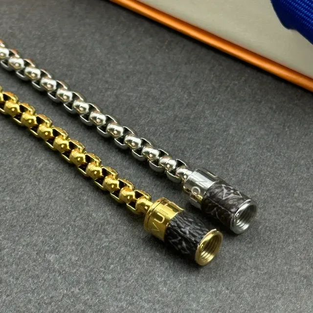 Louis Vuitton Gold Silver Chain-Link Cylindrical Clasp Bracelet 7