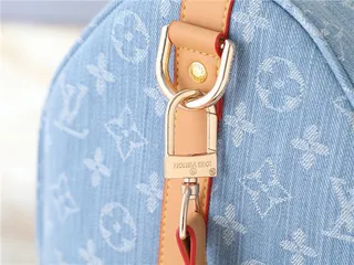 لويس فويتون Keepall Bandoulière Denim Monogram أزرق و بني حقيبة سفر 4