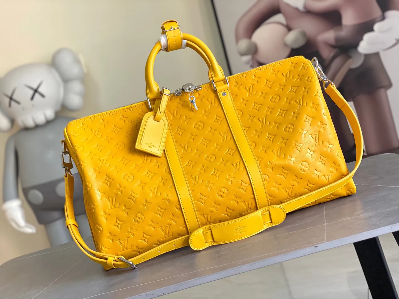 लुई विटन Keepall एम्बॉस्ड मोनोग्राम पीला डफल बैग 5