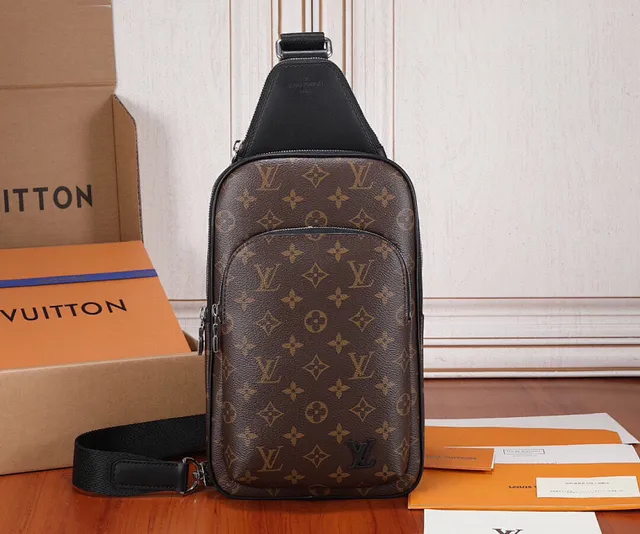 Louis Vuitton LL ब्राउन और ब्लैक मोनोग्राम मैसेंजर बैग 2