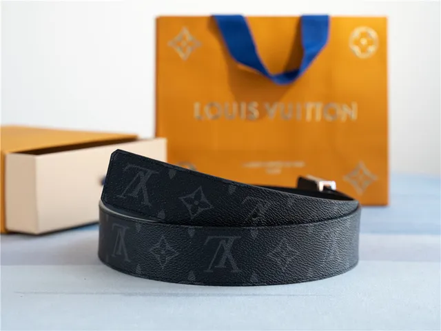 Louis Vuitton LV cinturón negro Monogram Empreinte cuero cinturón 4