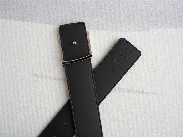 Louis Vuitton LV cinturón negro Monogram Empreinte cuero cinturón 6