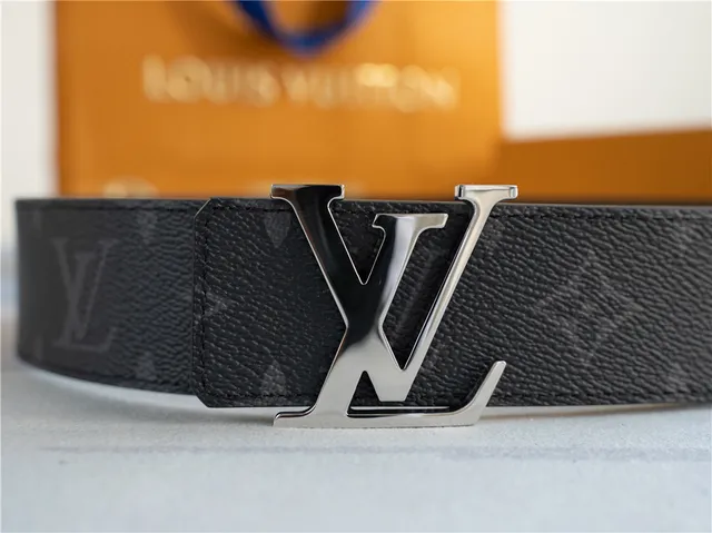 Louis Vuitton LV cinturón negro Monogram Empreinte cuero cinturón 8