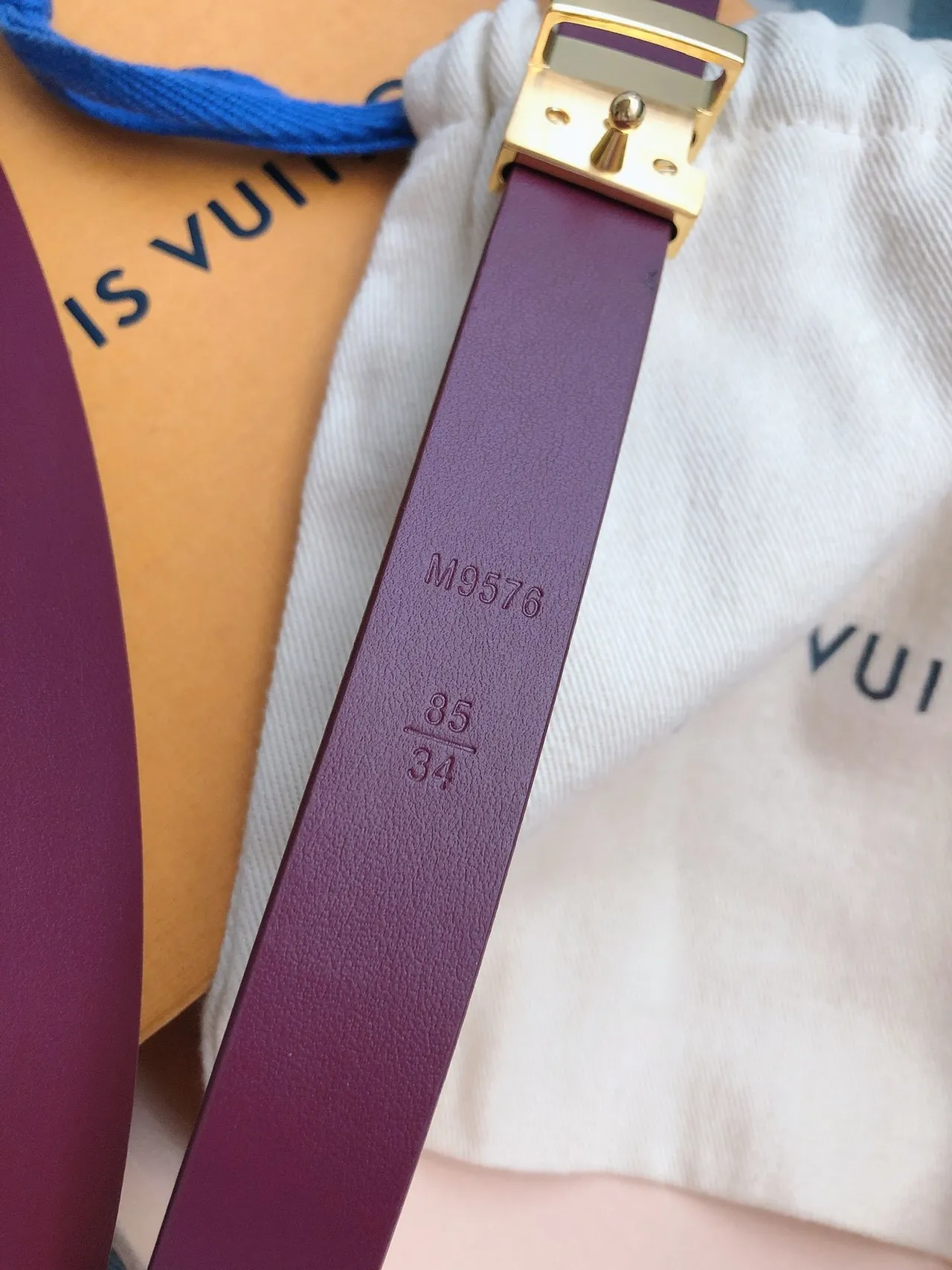 Louis Vuitton LV Initiales Burgundy Ribbed Leather Belt 3