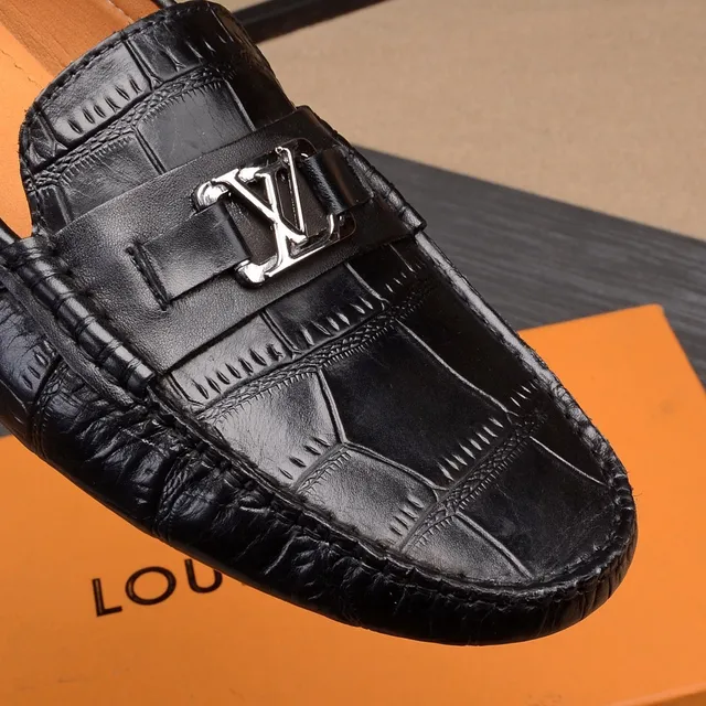 Louis Vuitton LV Loafer Chaussures Noires en Cuir Embossé Crocodile 6
