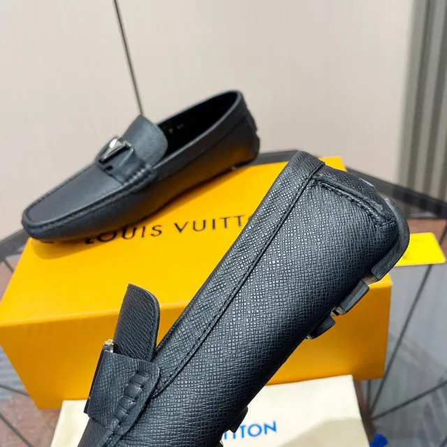 Louis Vuitton LV لوفر أزرق بحري جلد مصقول مشبك معدني لوفرز 7