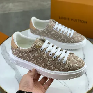 Louis Vuitton LV Trainer Bege Branco Monograma Lona Sola de Plataforma Lifestyle Sneakers