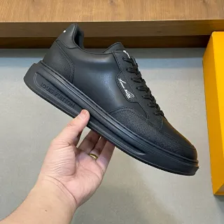 Louis Vuitton LV Trainer Sneakers Lifestyle Negro Monocromo Material Mixto Superior