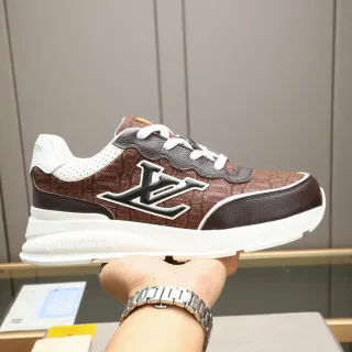 Louis Vuitton LV Trainer Marrom Branco Monogram Canvas Oversized Logo Lifestyle Sneakers