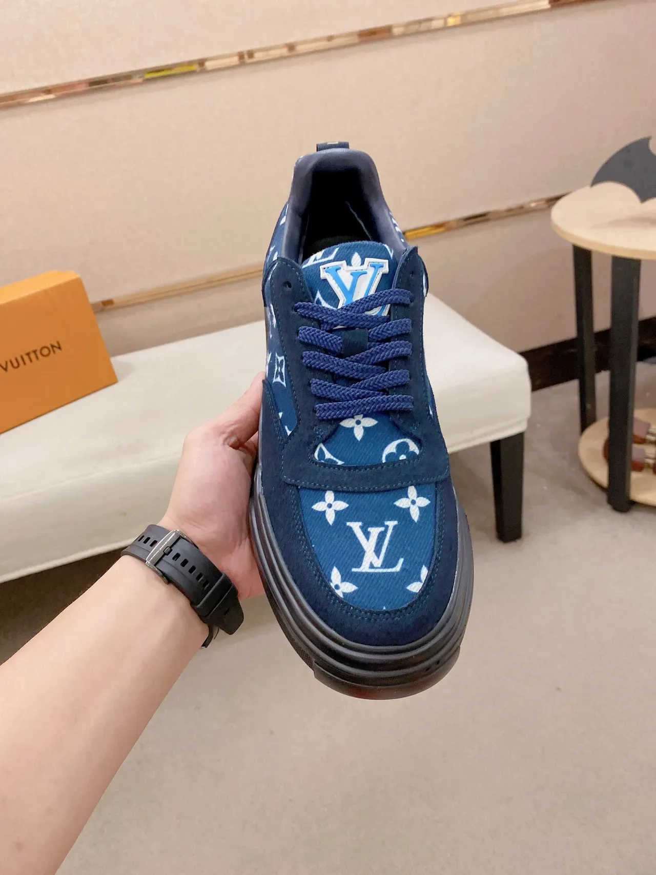 路易威登 LV Trainer 海军蓝黑色 Monogram-Print 帆布/麂皮鞋面 生活方式运动鞋 5