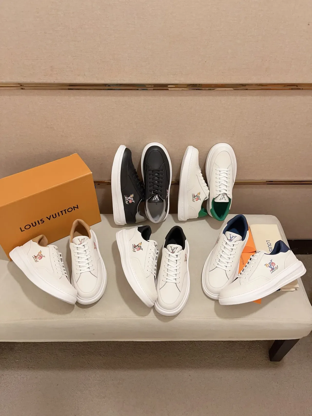 Louis Vuitton LV Trainer White Green Leather Upper Floral-Embroidered Monogram Lifestyle Sneakers 2